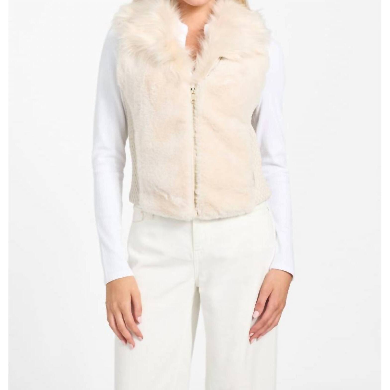 New Guess Women’s Amari Faux Fur Zip Vest In White